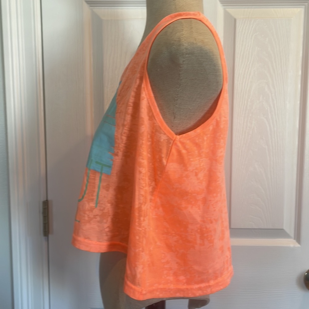 Hang out festival concert crop top sleeveless Orange women’s size small S - Picture 5 of 10